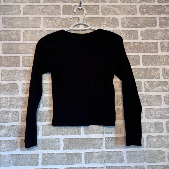Tight black cropped long sleeve. Brand is Eye Candy. In good condition - Picture 2 of 3